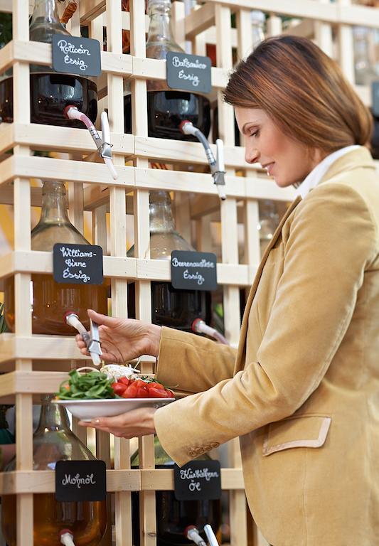 Landzeit Restaurant Voralpenkreuz Hotel Sattledt Ngoại thất bức ảnh